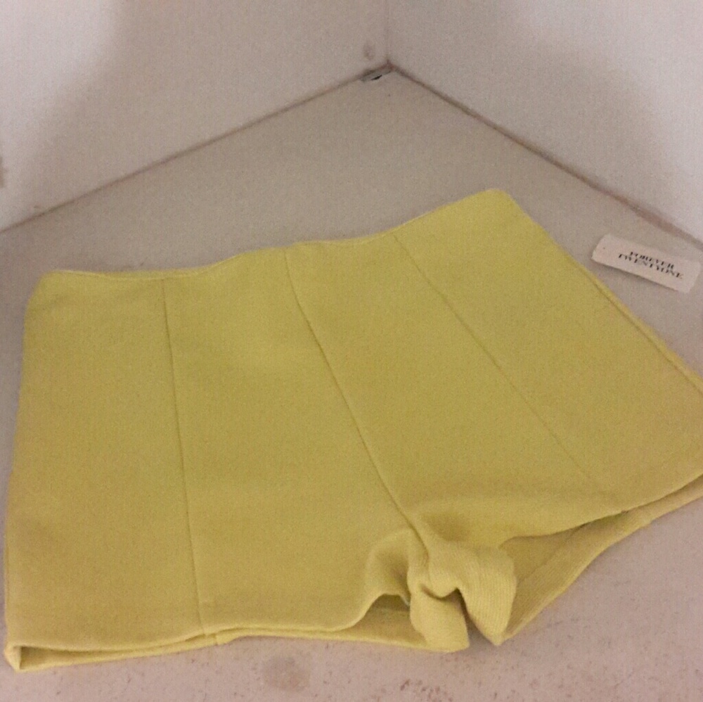 Woman yellow green High waist Mini short